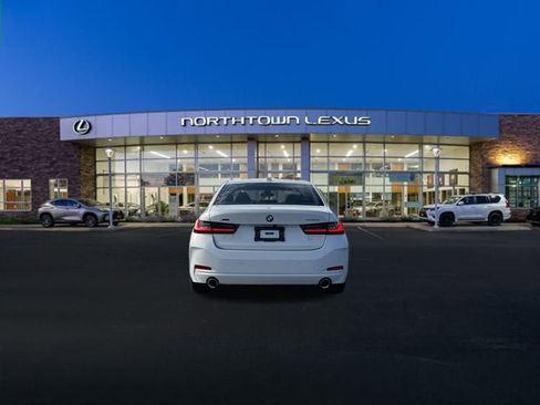 Used 2025 BMW 330i xDrive Sedan image 21