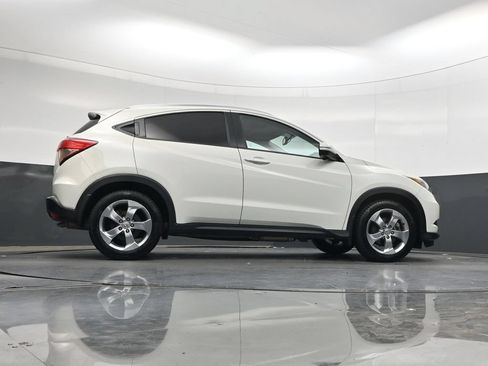 Used 2016 Honda HR-V EX-L image 37