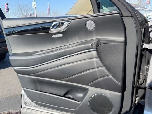 Used 2025 Genesis GV80 2.5T Standard image 13