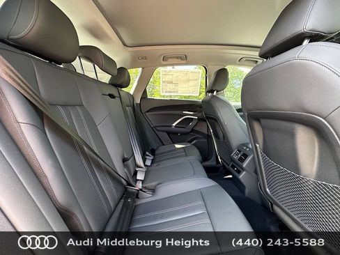 Used 2026 Audi Q5 Premium AWD/4WD image 38
