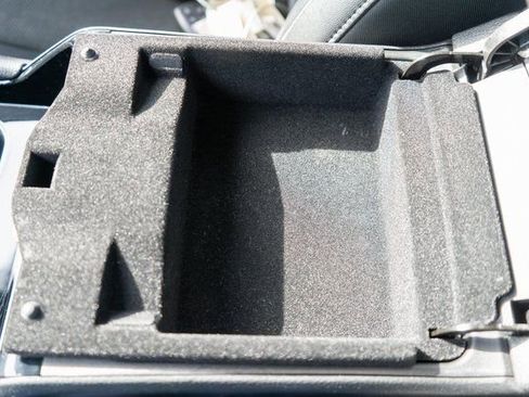 Used 2023 Jeep Grand Cherokee Altitude image 30