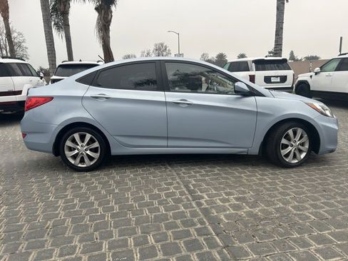 Used 2013 Hyundai Accent GLS w/ Premium Pkg image 5