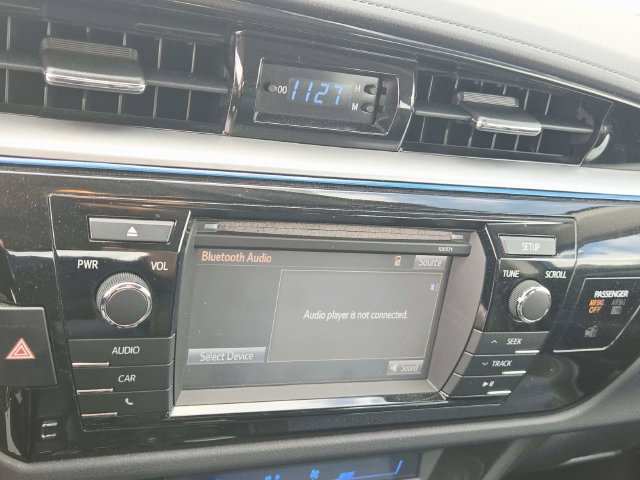 Used 2016 Toyota Corolla S FWD image 18