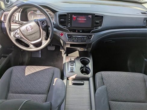 Used 2023 Honda Ridgeline Sport image 14