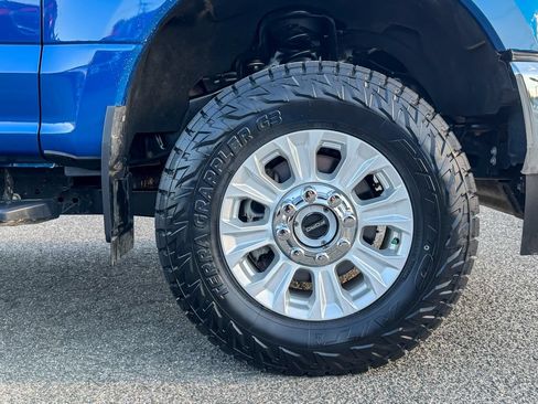 Used 2022 Ford F250 XL w/ STX Appearance Package AWD/4WD image 14