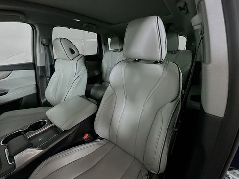 Used 2023 Acura MDX SH-AWD w/ Advance Package image 21