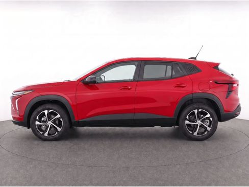 Used 2026 Chevrolet Trax RS w/ Driver Confidence Package FWD image 6