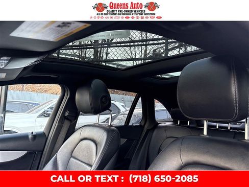 Used 2019 Mercedes-Benz GLC 300 GLC 300 4MATIC SUV w/ Premium Package image 56