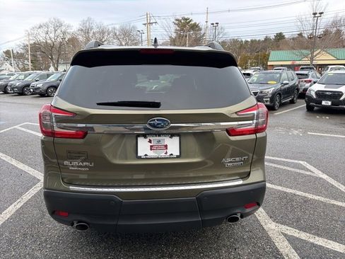 Used 2023 Subaru Ascent Touring image 6