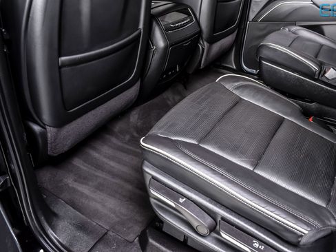 Used 2023 Cadillac Escalade Sport image 22