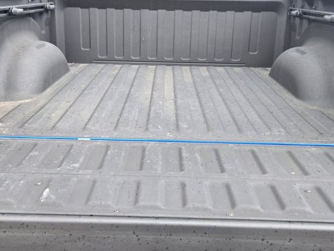 Used 2025 RAM 1500 Big Horn AWD/4WD image 13