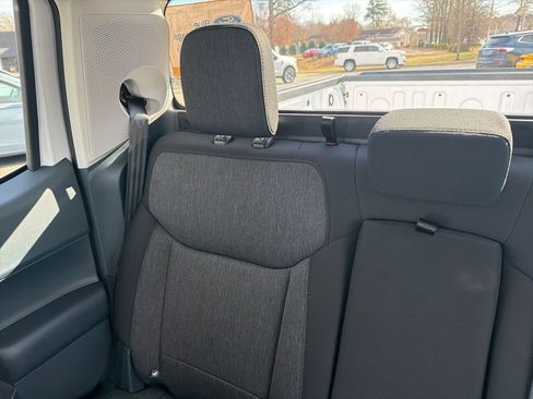 Certified 2025 Ford Maverick XLT w/ XLT Luxury Package image 14