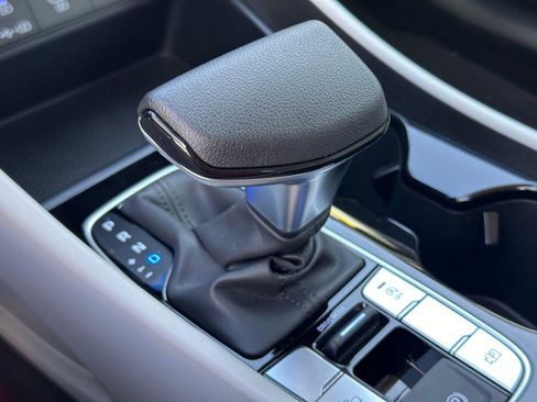 New 2026 Hyundai Tucson SE image 32