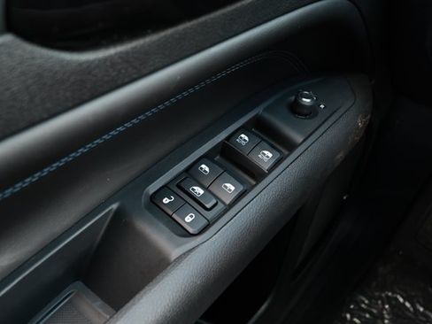 New 2026 Jeep Compass Latitude AWD/4WD image 21