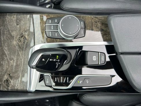 Used 2020 BMW 530i xDrive image 42