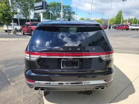 Certified 2023 Lincoln Aviator Reserve w/ Equipment Group 201A AWD/4WD image 13