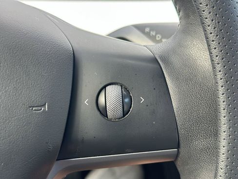 Used 2022 Tesla Model 3 Long Range AWD/4WD image 37