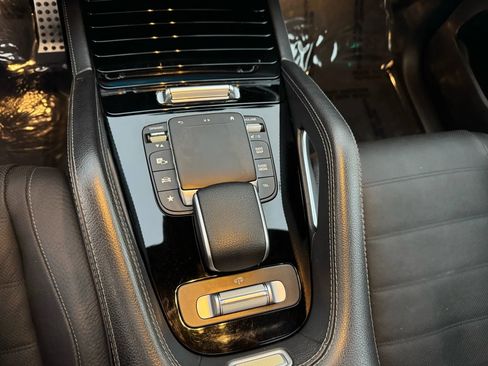 Used 2023 Mercedes-Benz GLS 580 4MATIC image 39