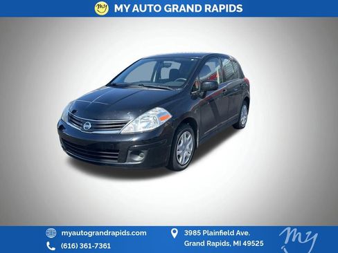 Used 2012 Nissan Versa 1.8 S w/ Plus Pkg image 1