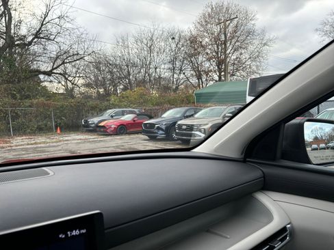 Used 2025 Hyundai Tucson Blue image 35