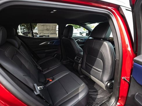 New 2026 Chevrolet Equinox EV LT image 20