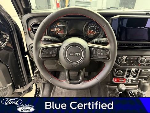 Used 2024 Jeep Wrangler Unlimited Rubicon w/ XTREMEE 35" Tire Package AWD/4WD image 10