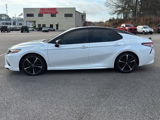 Used 2018 Toyota Camry XSE video 5