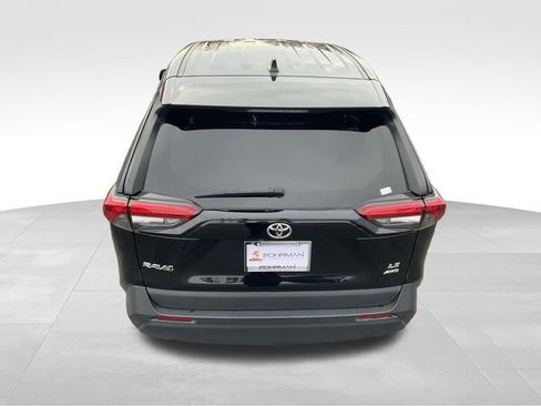 Used 2024 Toyota RAV4 LE image 29