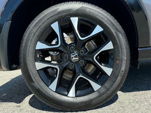 Used 2026 Honda HR-V EX-L image 12