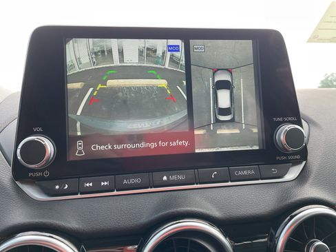 New 2025 Nissan Sentra SR w/ SR Premium Package image 16