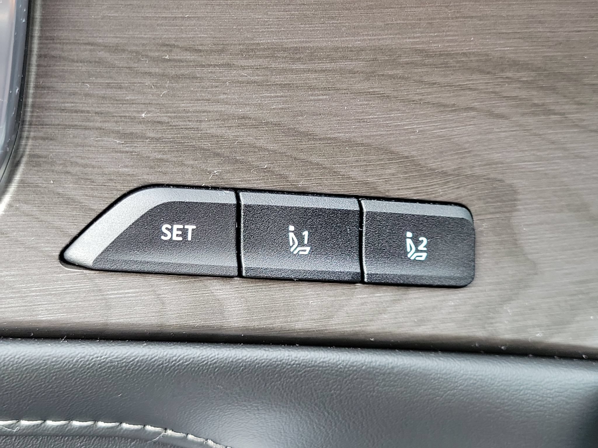 Certified 2024 Kia Sorento SX Prestige AWD/4WD image 11