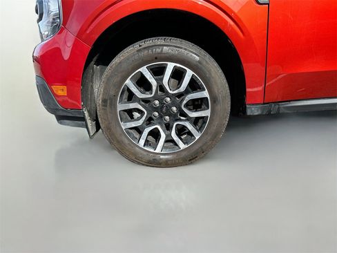 Used 2024 Ford Maverick Lariat w/ 4K Tow Package image 31