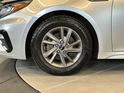 Used 2020 Kia Optima LX FWD image 25