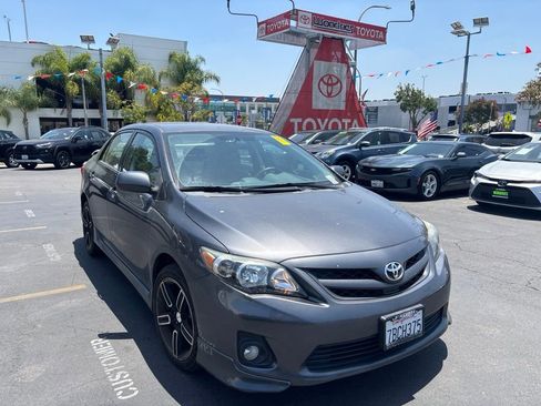 Used 2013 Toyota Corolla S FWD image 2