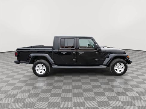 Used 2022 Jeep Gladiator Sport AWD/4WD image 4