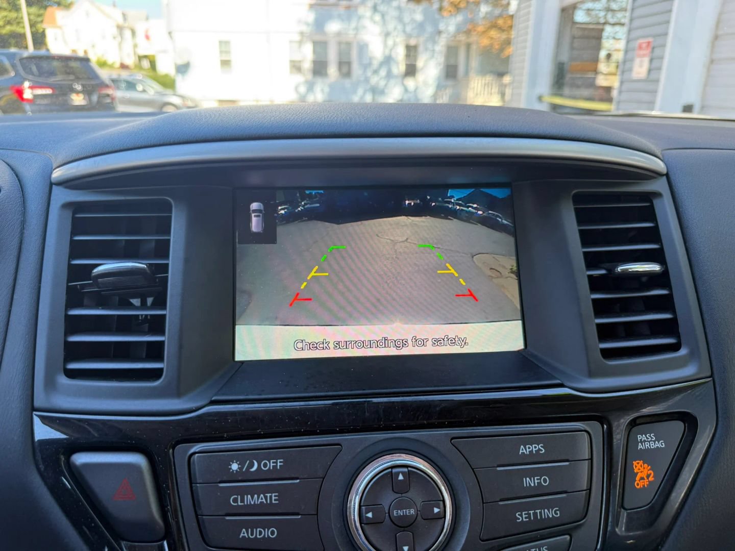 Used 2019 Nissan Pathfinder SV AWD/4WD image 29