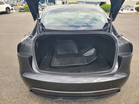 Used 2025 Tesla Model 3 RWD image 11