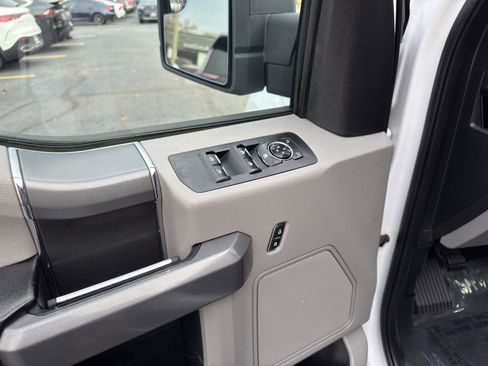 Used 2015 Ford F150 XLT w/ Equipment Group 301A Mid image 15