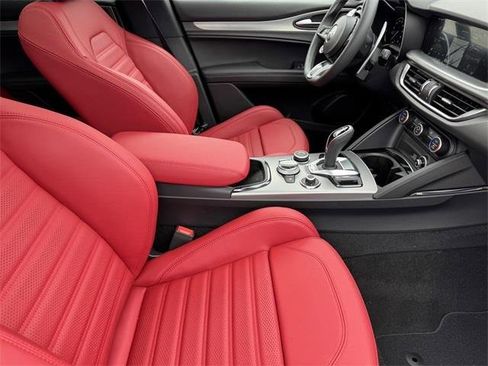 New 2025 Alfa Romeo Stelvio Sprint w/ Veloce Package image 9