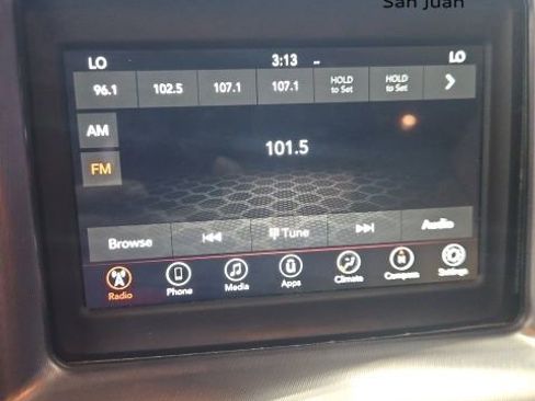 Used 2016 Dodge Charger SXT image 14