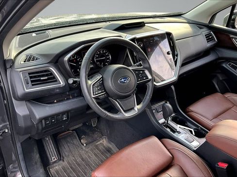 Used 2023 Subaru Ascent Touring AWD/4WD image 15