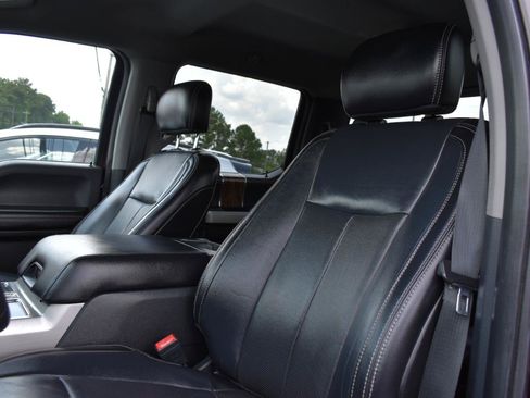 Used 2019 Ford F150 Lariat AWD/4WD image 24