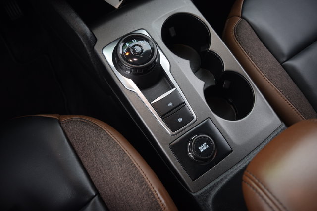 Used 2025 Ford Bronco Sport Outer Banks w/ Outer Banks Tech Package+ AWD/4WD image 13
