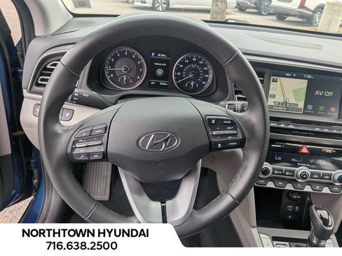 Used 2020 Hyundai Elantra Limited w/ Ultimate Package 03 image 7