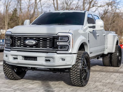 Used 2026 Ford F450 Platinum image 7