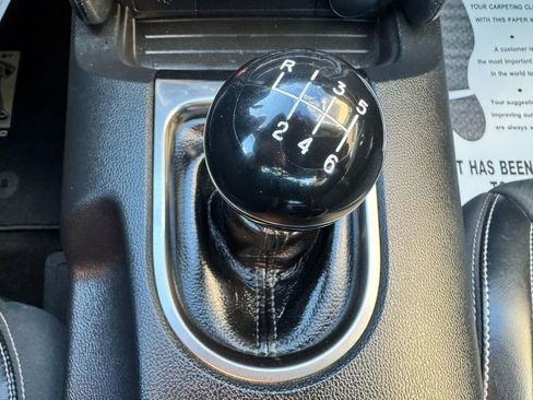 Used 2017 Ford Mustang Shelby GT350 image 27