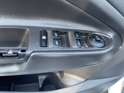 Used 2017 Ford Escape SE AWD/4WD image 12