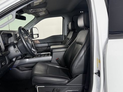 Used 2024 Ford F250 Lariat AWD/4WD image 22