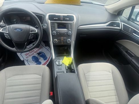 Used 2019 Ford Fusion S FWD image 38