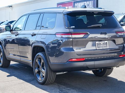 New 2025 Jeep Grand Cherokee L Limited w/ Luxury Tech Group II image 6